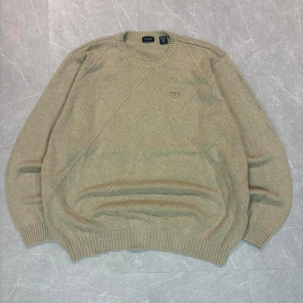 Izod cream cable knit sweater Size XL #preppy #knitwear